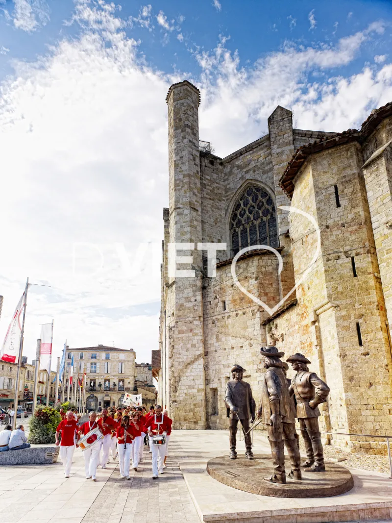 Photo TOULOUSE by VIET - Condom