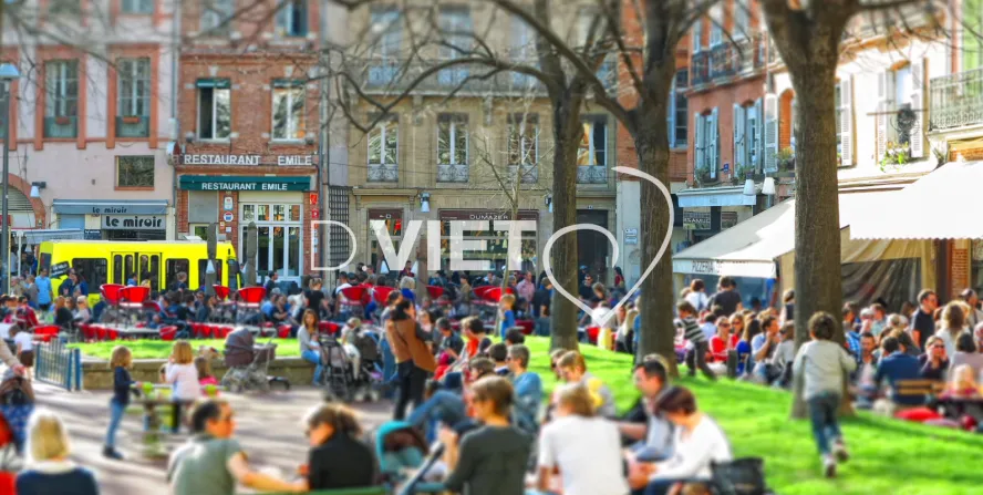 Photo TOULOUSE by VIET - Place Saint Georges