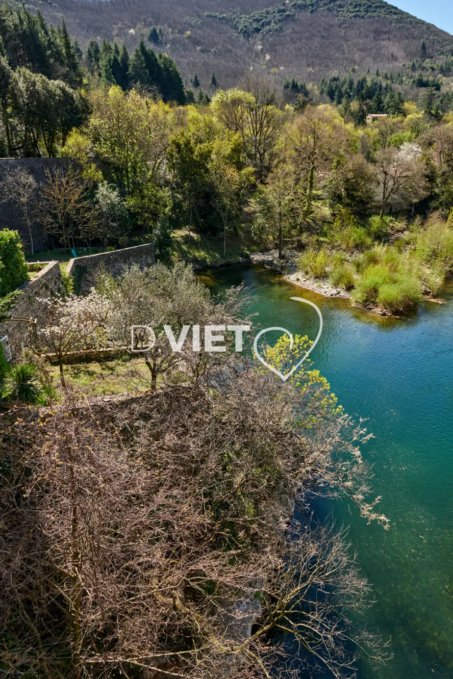 Photo TOULOUSE by VIET - au bord de la rivière Jaur
