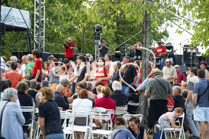 Photo TOULOUSE by VIET - estivadas