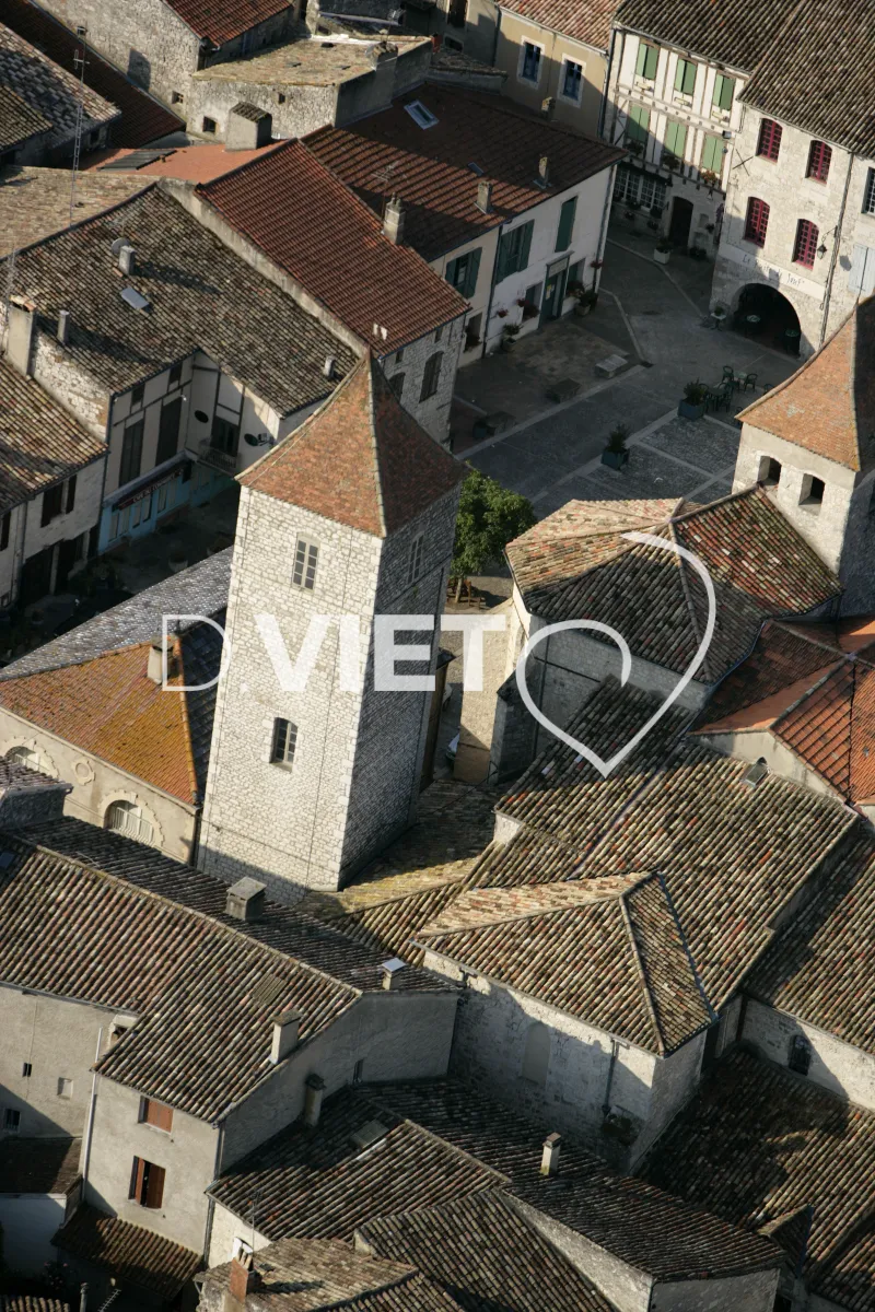 Photo TOULOUSE by VIET - 82 LAUZERTE N44°15204 E001°08234 , ©VIET 361.com