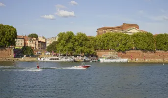 Photo TOULOUSE by VIET - Ski Nautique sur la Garonne
