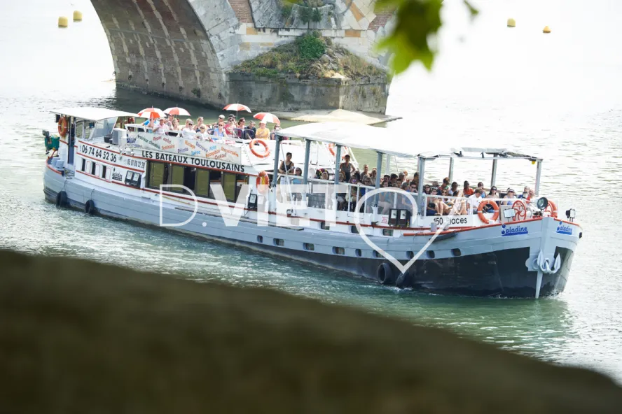 Photo TOULOUSE by VIET - Sur la garonne