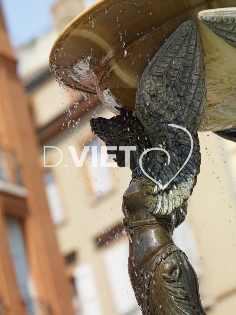 Photo TOULOUSE by VIET - La fontaine de la Trinité