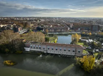 Photo TOULOUSE by VIET - Garonne ramier et vue sur la cit&eacute;