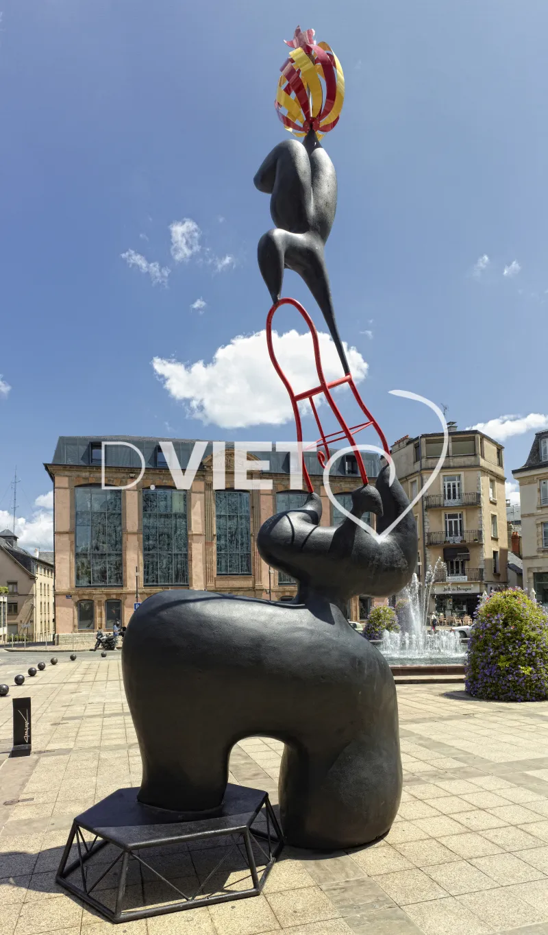 Photo TOULOUSE by VIET - Place de la Mairie