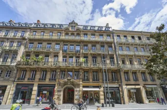 Photo TOULOUSE by VIET - 38 RUE D'ALSACE LORRAINE