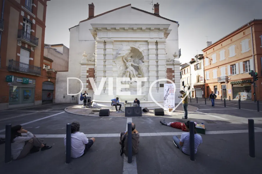 Photo TOULOUSE by VIET - Place Lafourcade Saaad electro