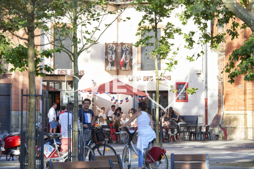 Photo TOULOUSE by VIET - PLACE ST PIERRE