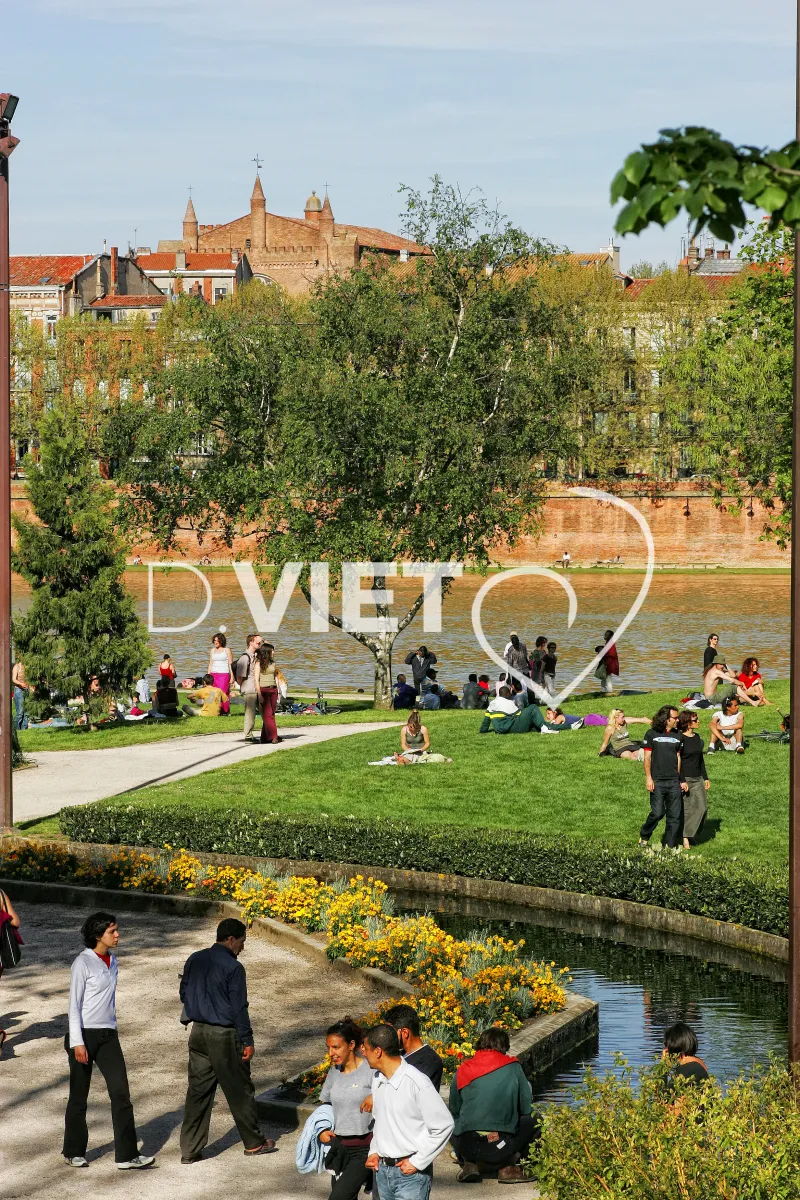 Photo TOULOUSE by VIET - Prairie des filtres