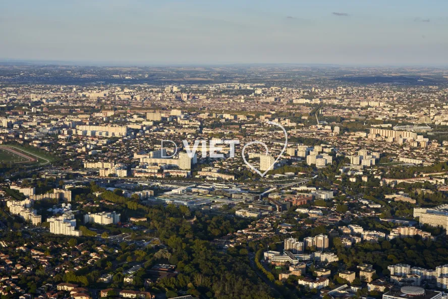 Photo TOULOUSE by VIET - REYNERIE FAC DU MIRAIL