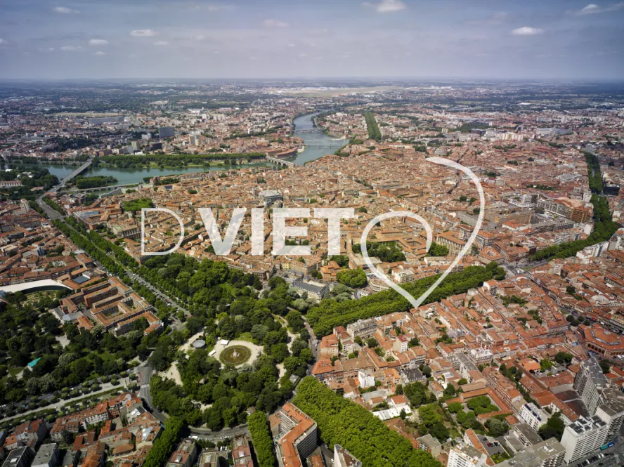 Photo TOULOUSE by VIET - Aérien centre ville