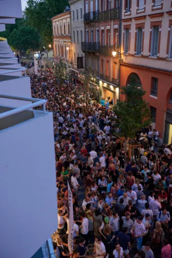 Photo TOULOUSE by VIET - Nocturne Marche Victor Hugo