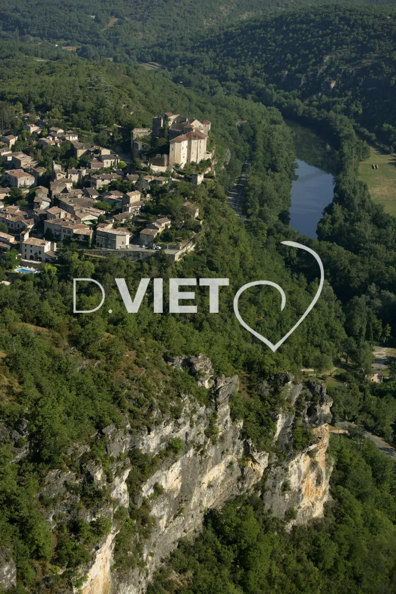 Photo TOULOUSE by VIET - 82 BRUNIQUEL N44°03156 E001°40132 ©VIET 361.com