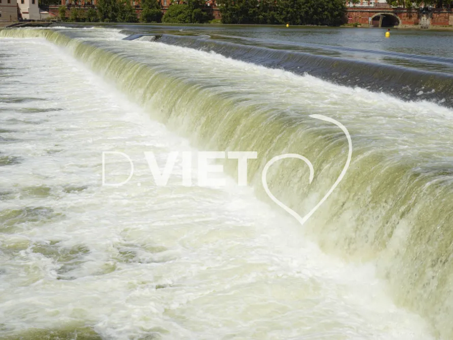 Photo TOULOUSE by VIET - Garonne