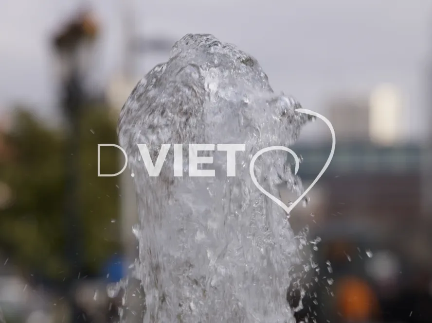 Photo TOULOUSE by VIET - Fontaine de la Place Wilson