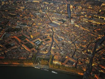 Photo TOULOUSE by VIET - Beaux arts et Capitole