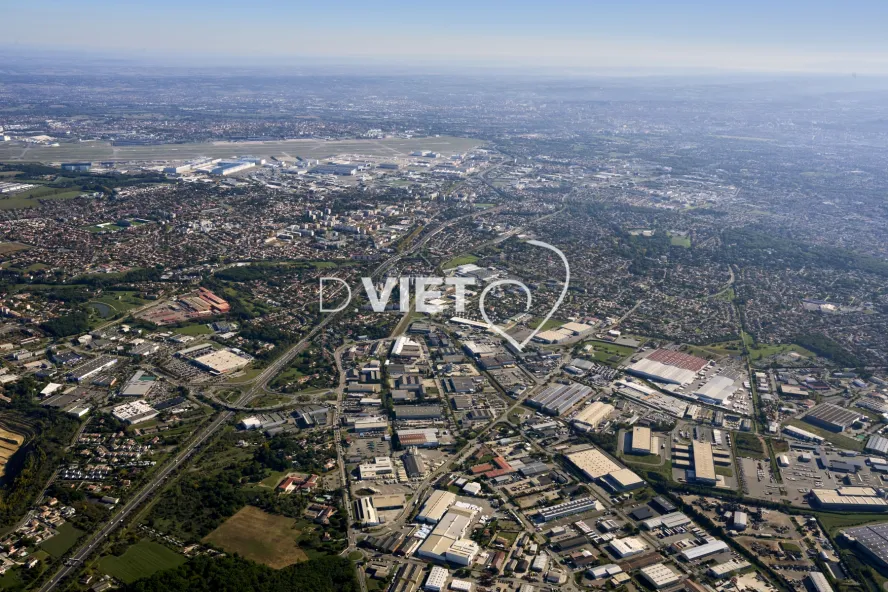 Photo TOULOUSE by VIET - TOURNEFEUILLE