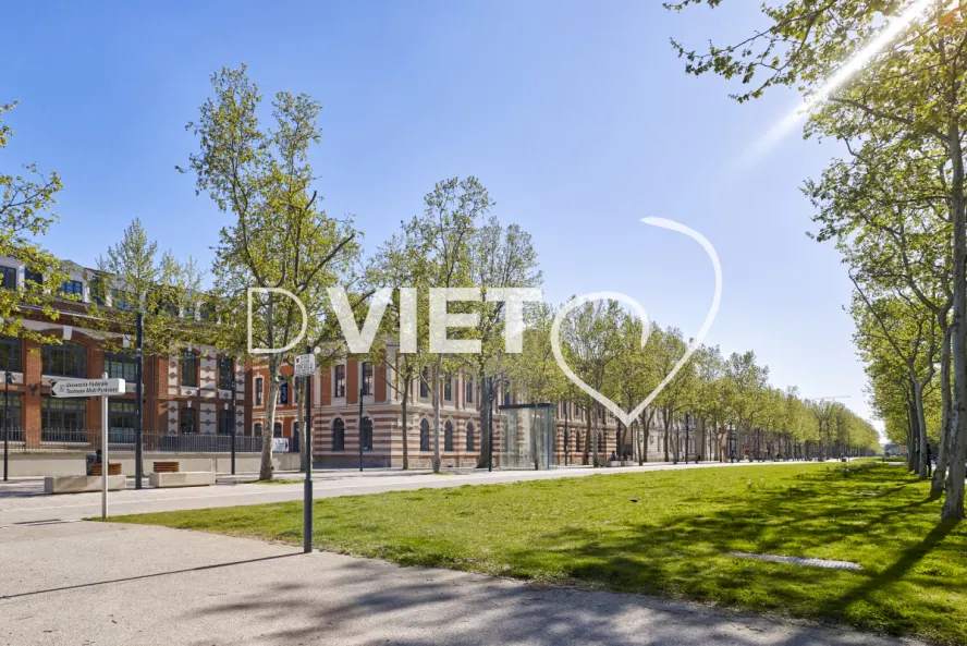 Photo TOULOUSE by VIET - Quais des savoirs