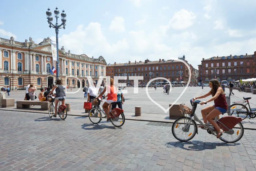 Photo TOULOUSE by VIET - Place Du Capitole