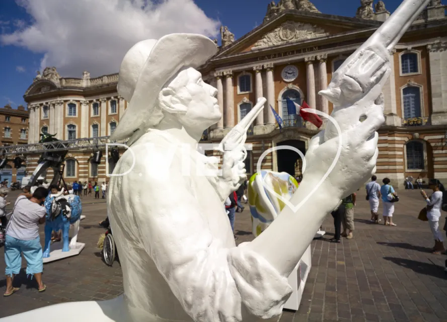 Photo TOULOUSE by VIET - COW PARADE TOULOUSE 2012