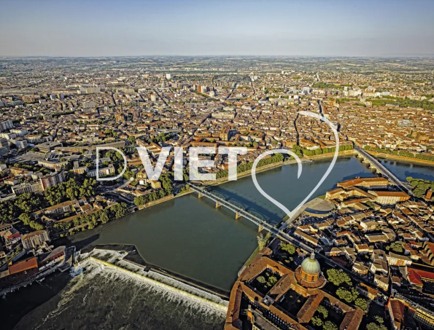 Photo TOULOUSE by VIET - Garonne