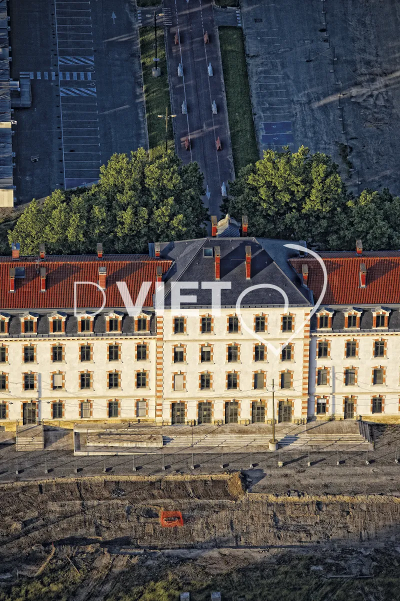 Photo TOULOUSE by VIET - Caserne Niel