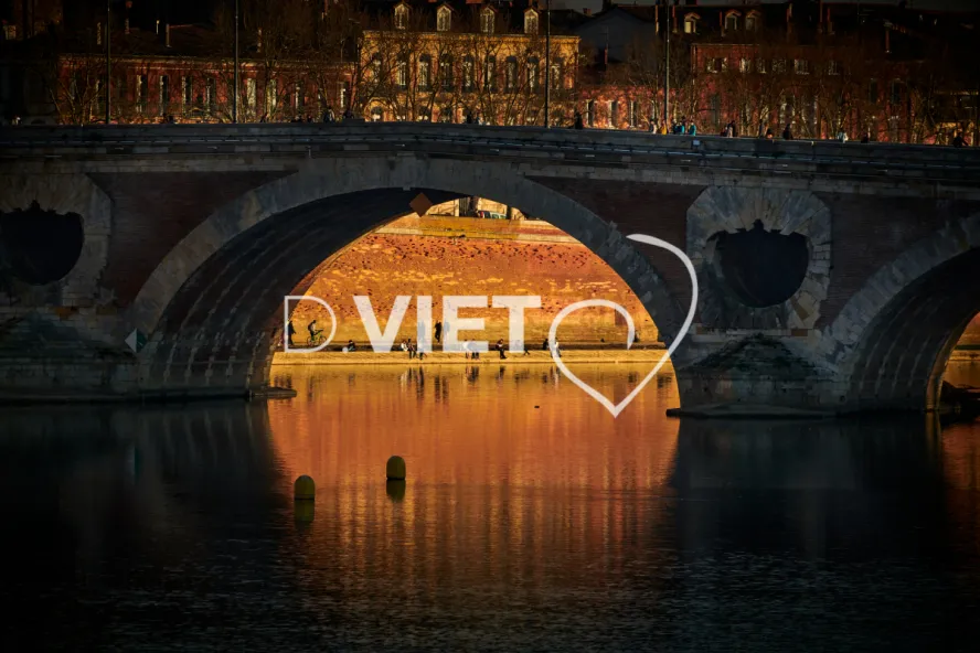 Photo TOULOUSE by VIET - Garonne Les quais