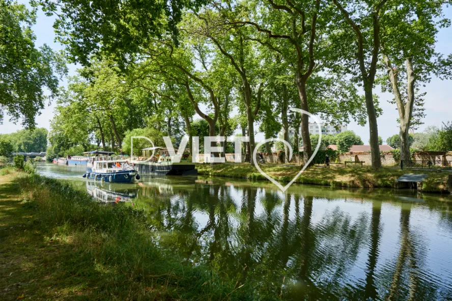 Photo TOULOUSE by VIET - Bateau sur canal du midi