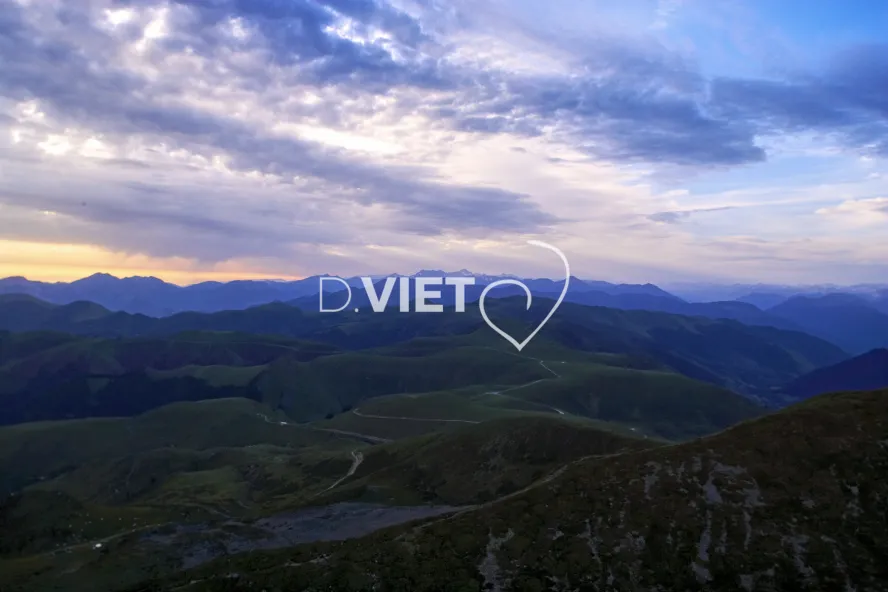 Photo TOULOUSE by VIET - PRES LUCHON