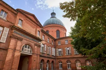 Photo TOULOUSE by VIET - LA GRAVE