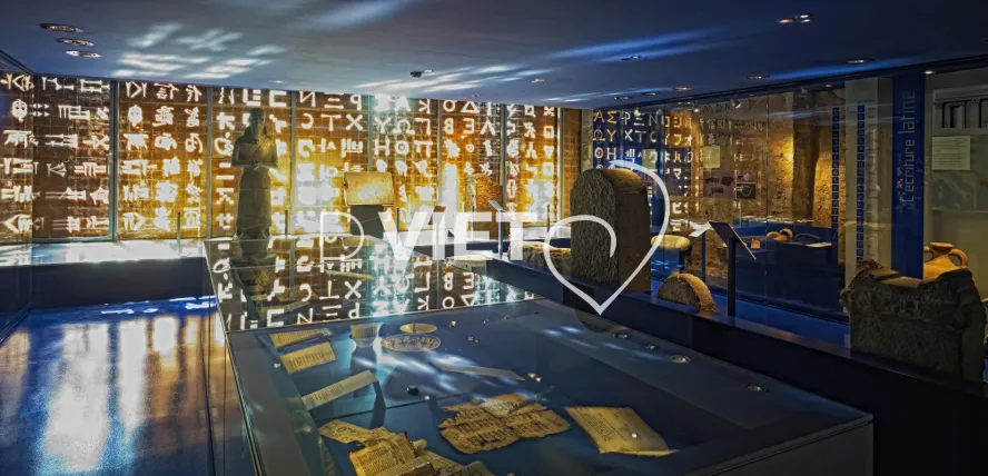 Photo TOULOUSE by VIET - Musee champollion