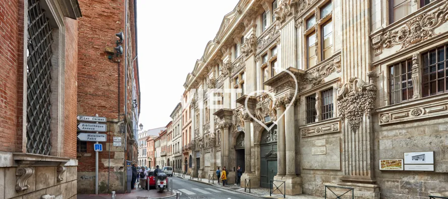 Photo TOULOUSE by VIET - Hotel de Pierre