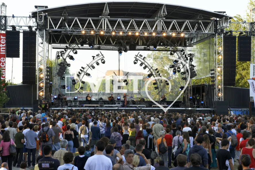 Photo TOULOUSE by VIET - Rio Loco