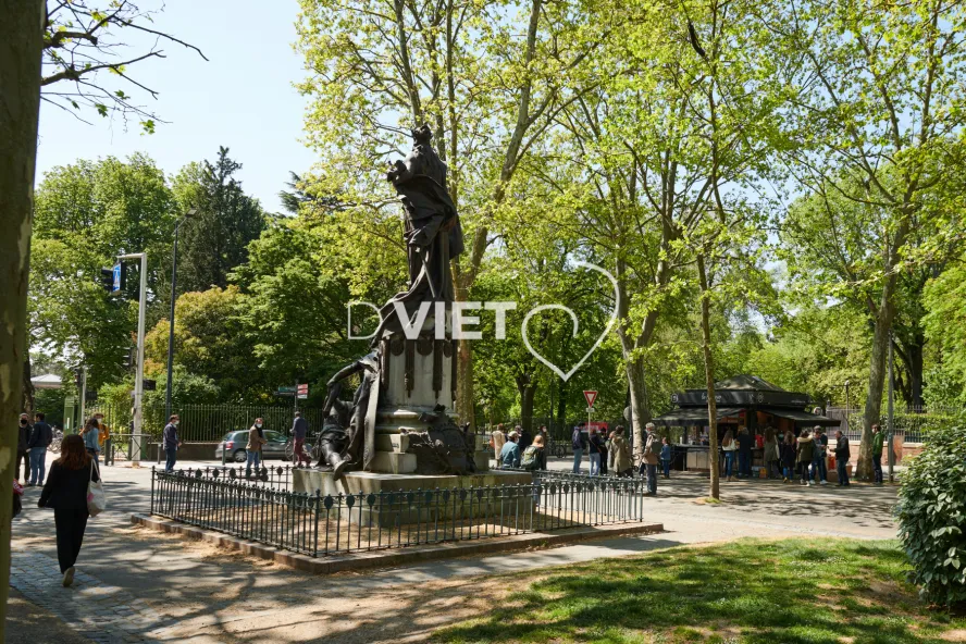 Photo TOULOUSE by VIET - Le Kiosque