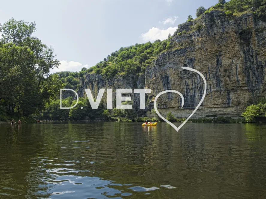Photo TOULOUSE by VIET - Canoe sur la Dordogne lotoise