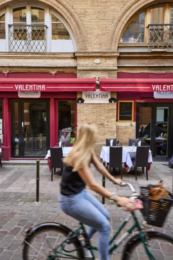 Photo TOULOUSE by VIET - Valentina
