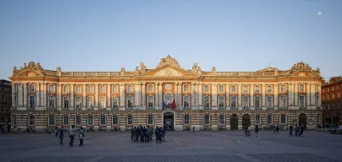 Photo TOULOUSE by VIET - Place du Capitole Toulouse