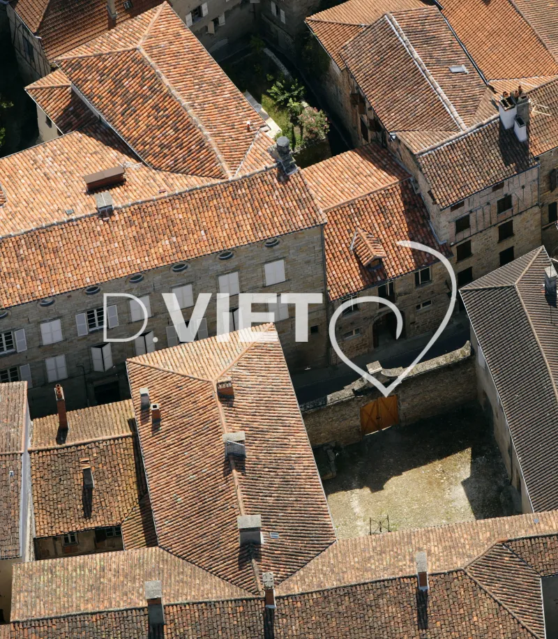 Photo TOULOUSE by VIET - 46 FIGEAC N44°36261 E002°01569 ©VIET 361.com