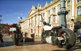 Photo TOULOUSE by VIET - Place du Capitole