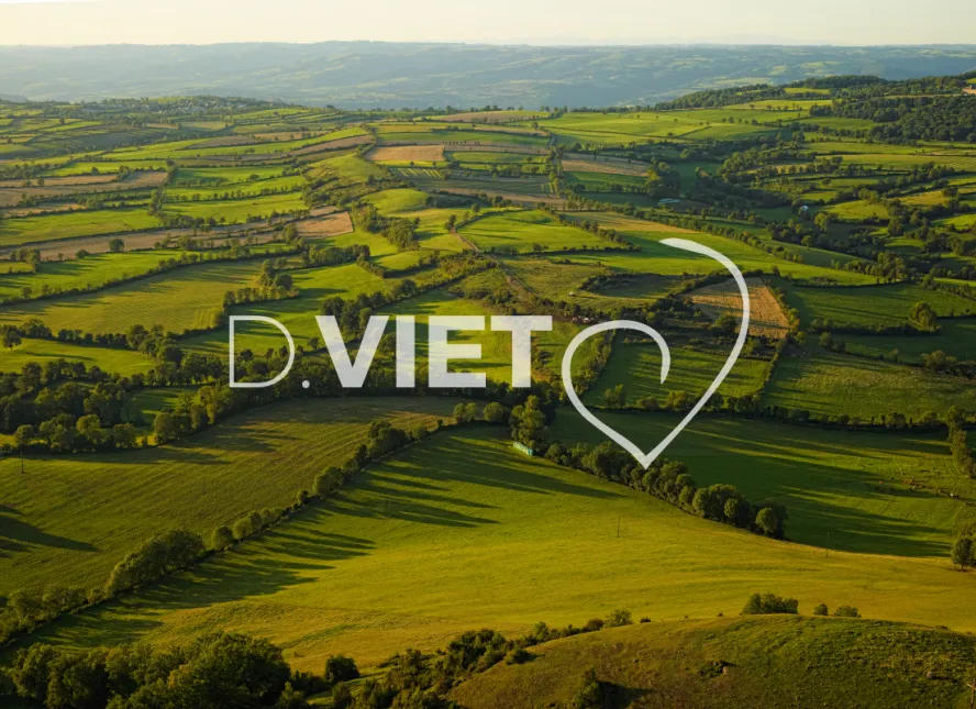 Photo TOULOUSE by VIET - Cancarel 12340 Bozouls