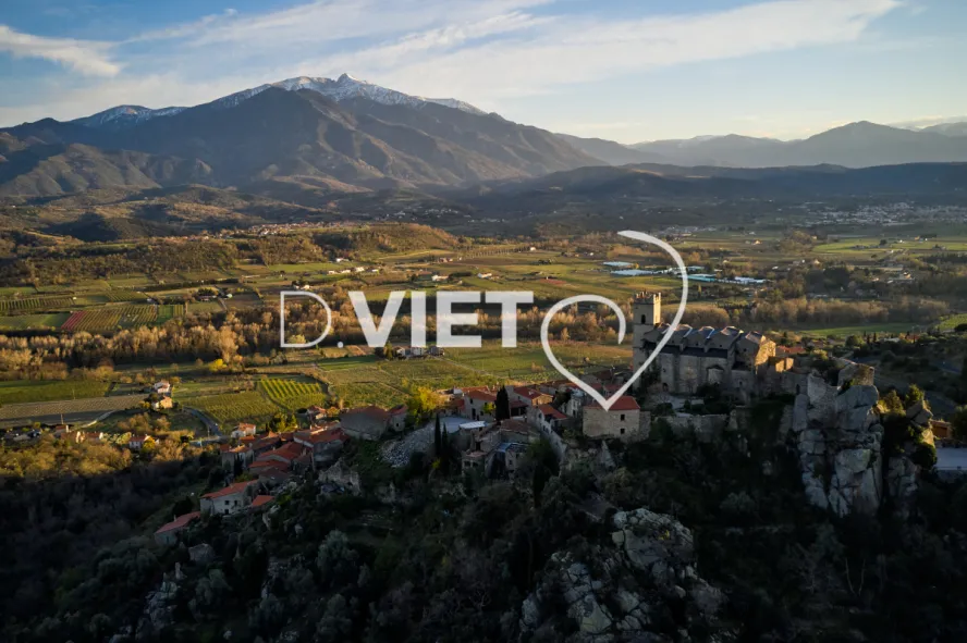 Photo TOULOUSE by VIET - Village d'EUS