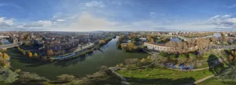 Photo TOULOUSE by VIET - RAmier tram Garonne