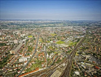 Photo TOULOUSE by VIET - Matabiau la salade