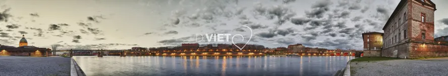 Photo TOULOUSE by VIET - Panorama de la Garonne en soirée