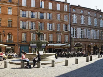 Photo TOULOUSE by VIET - Place Salengro