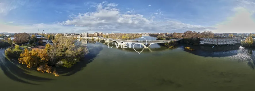 Photo TOULOUSE by VIET - RAmier tram Garonne