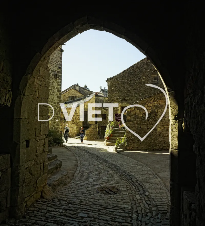 Photo TOULOUSE by VIET - VILLAGE FORTIFIÉ DE LA COUVERTOIRADE