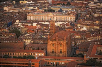 Photo TOULOUSE by VIET - aerien jacobins capitole