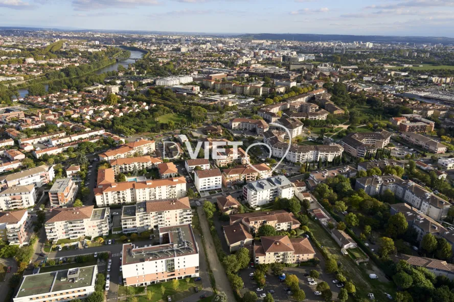 Photo TOULOUSE by VIET - PERSPECTIVES SAINTT MICHEL DU TOUCH